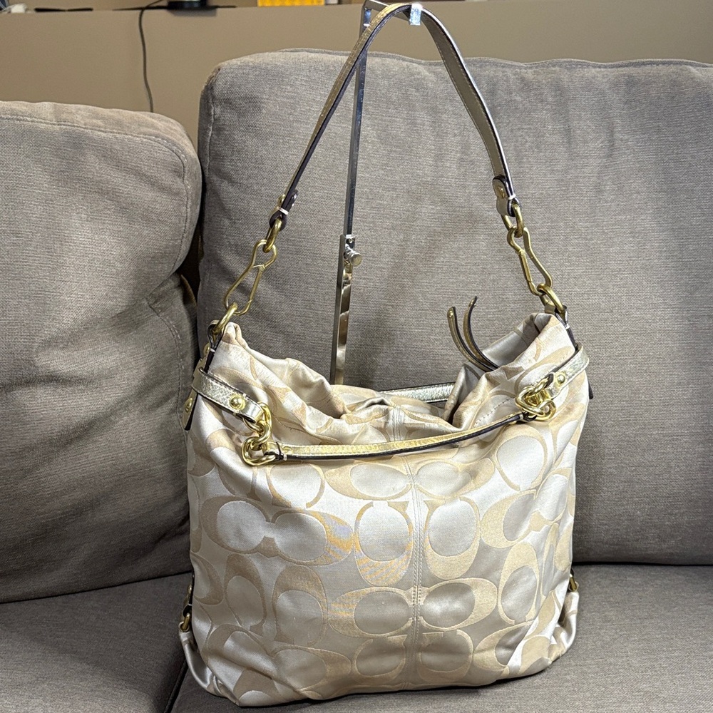 Coach Brooke Hobo Bag ( F1182)-Beige/Gold Metallic Trim